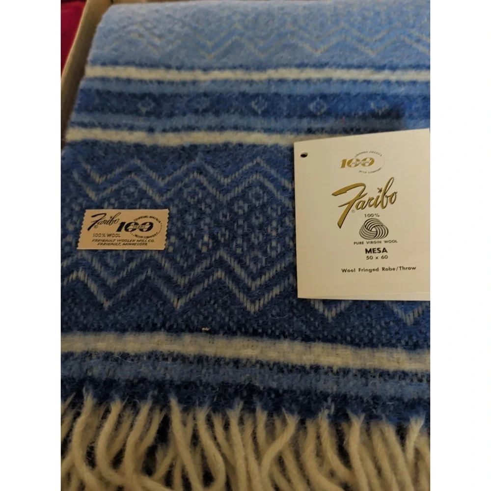 Vintage Faribo 100%Virgin Wool Fringed Robe Throw Mesa 50 x 60 Blue  NIB.